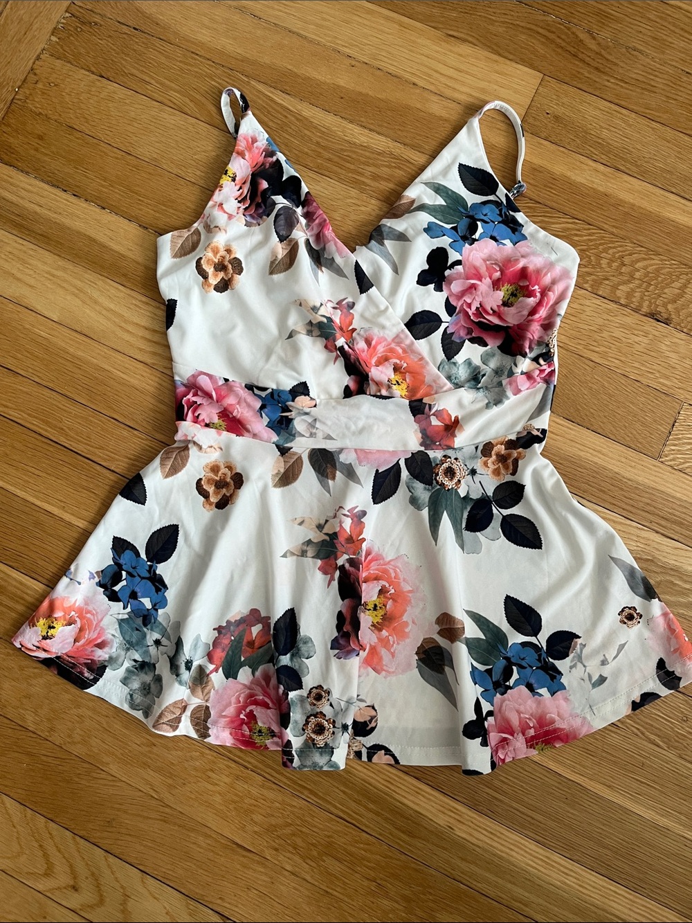 VENUS White Floral Camisole Top